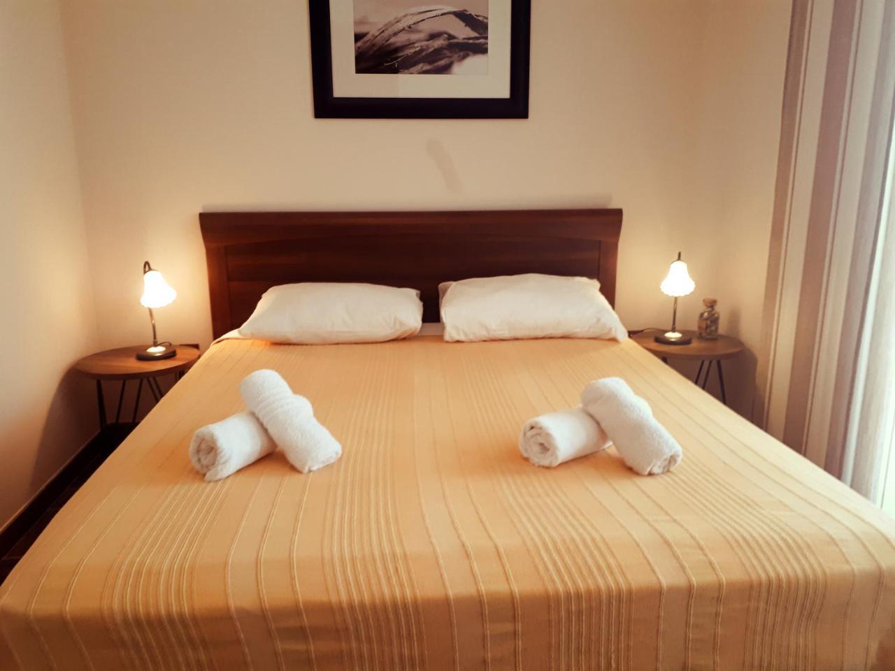 Guesthouse "Barboska" - Big Outdoor Swimming Pool & Private Tennis Court Воднян Экстерьер фото